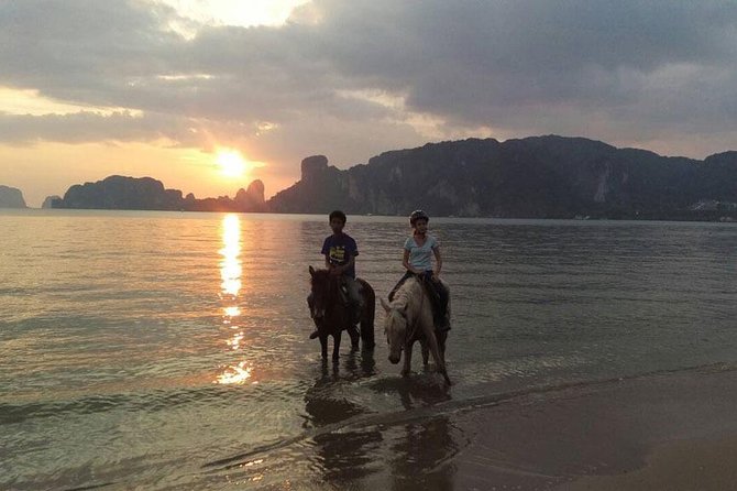 Sunset Horse Riding And BBQ Dinner Tour At Ao Nam Mao Beach Krabi - What the BBQ dinner adds to the price