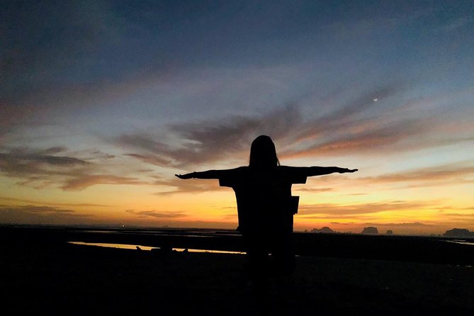 Sunset Tour of the Hong Islands with Bioluminescent Plankton - Lao Lading Island and its tree-lined beach