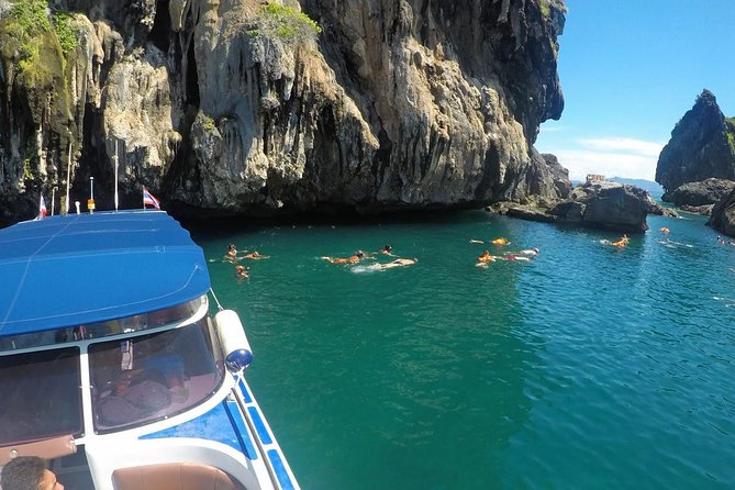 Tin Adventure Sea Tour to 4 Islands & Emerald Cave from Koh Lanta - What the $52.14 price really covers