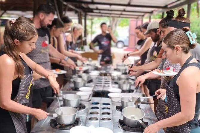 Traditional Thai Cooking Class with Smart Cook - What you learn about Thai flavor