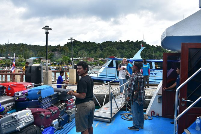 Travel from Koh Phi Phi to Krabi by Ferry/Speedboat - A direct crossing instead of a complicated transfer